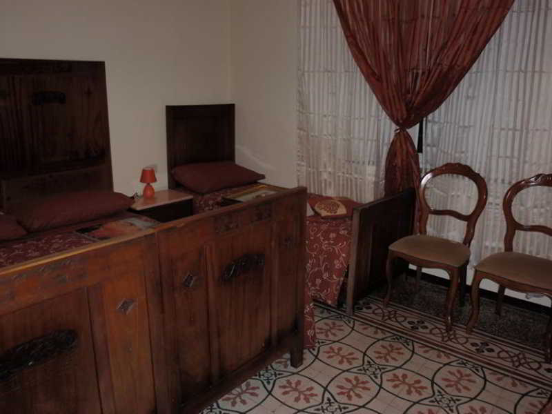 A Casa Doina Airport Pensionat 3*
